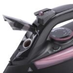 Geepas Ceramic Steam Iron, 2400w, GSI7791 - Image 4