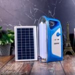 Geepas GSE5583 Rechargeable Solar LED Lantern with USB Mobile Charging Output - Image 3